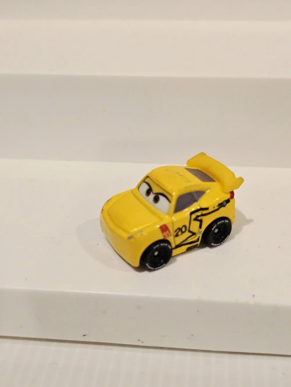 Disney Pixar Cars Diecast Mini Racers Thomasville Cruz Ramirez Rare #45